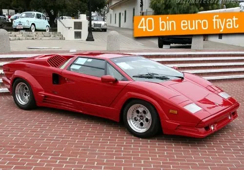 İnternetten çakma Ferrari satan çete çökertildi