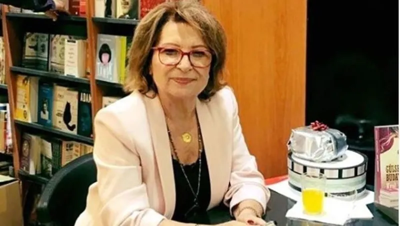 Gülseren Budayıcıoğlu kimdir, kaç yaşında? Camdaki Kız kitabının yazarı Gülseren Budayıcıoğlu hayatı!