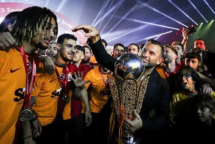 Son dakika: Galatasaray’ın eski yöneticisi Abdurrahim Albayrak’tan bomba itiraflar! Okan Buruk, Kerem ve Fenerbahçe gerçeği...
