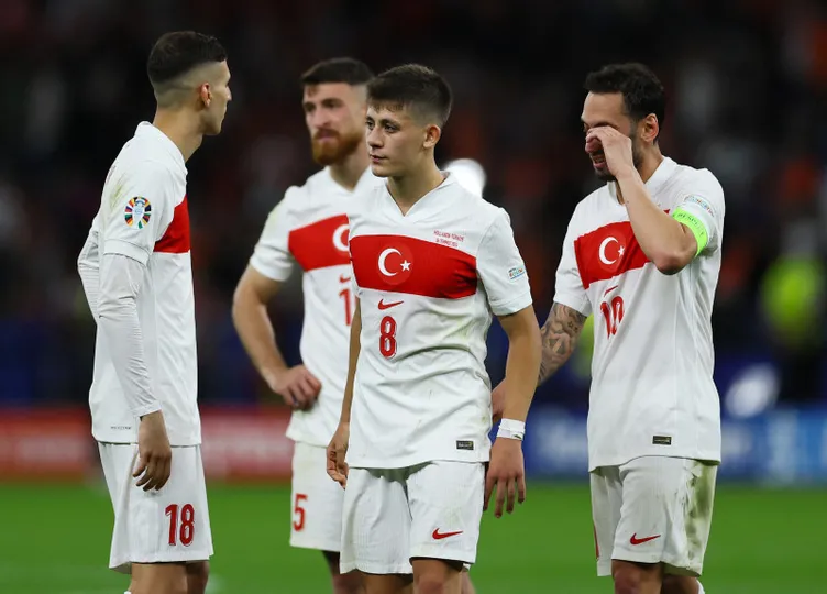 Başkan Erdoğan’dan Merih Demiral, Montella, Arda Güler ve yabancı sınırı hakkında flaş açıklamalar!