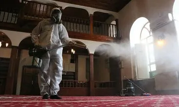 Ülke genelindeki camiler, cuma namazı için dezenfekte ediliyor