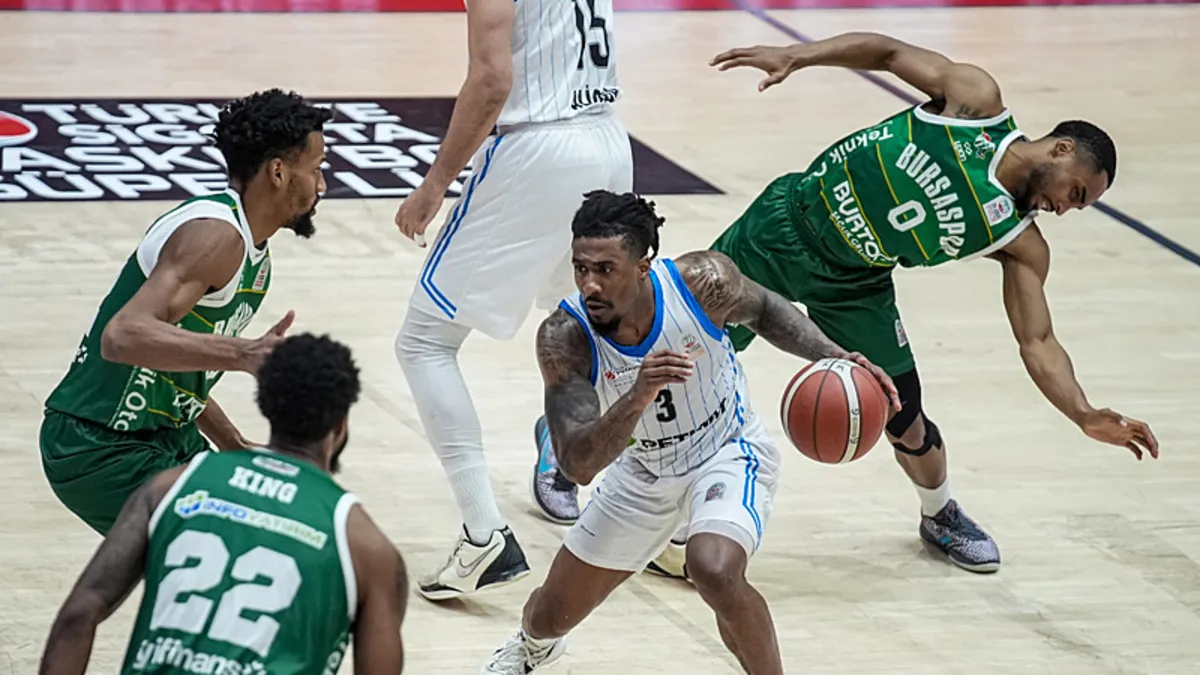 Aliağa Petkimspor, Bursaspor’u mağlup etti! Aliağa Petkimspor, Bursaspor’u mağlup etti!