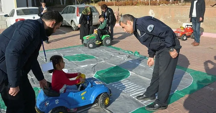 Kırıkkale’de öğrencilere, ’Trafikte bilinçli çocuk’ eğitimi