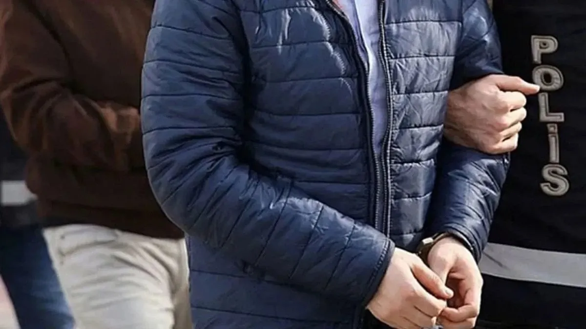 Fatih’te bir döviz bürosuna silahlı saldırı: 3 kişi yakalandı!
