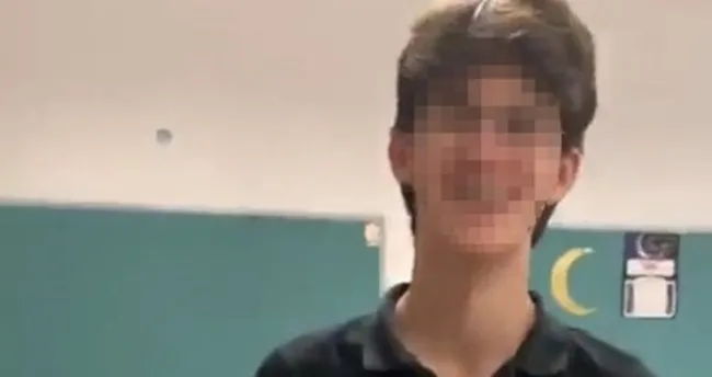 Atatürk’ün fotoğrafına uygunsuz hareketler yapan şahıs hakkında istenen ceza belli oldu Atatürk’ün fotoğrafına uygunsuz hareketler yapan şahıs hakkında istenen ceza belli oldu