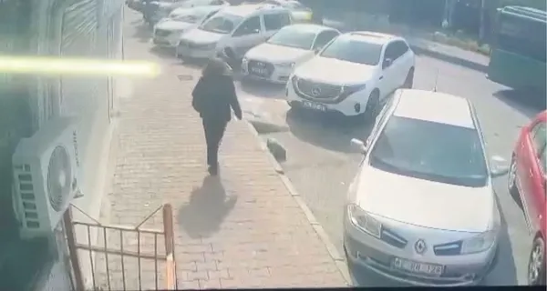 son-goruntuleri-ortaya-cikmisti-kayip-mimar-ece-gurelden-ikinci-iz-yeni-goruntuler-ortaya-cikti-1741166683409.jpg