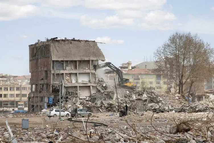 İki Türk geliştirdi: Deprem sonrası enkazda kaç kişi olduğu bilinecek!