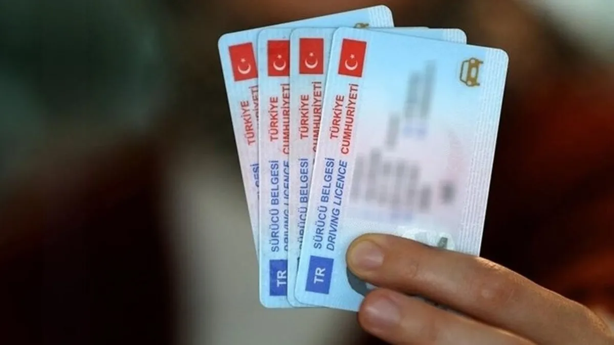 Ehliyet yenileme süresi bitti mi, ne zaman son? Ehliyet yenileme nasıl yapılır, yenilememe cezası ne kadar? Ehliyet yenileme süresi bitti mi, ne zaman son? Ehliyet yenileme nasıl yapılır, yenilememe cezası ne kadar?