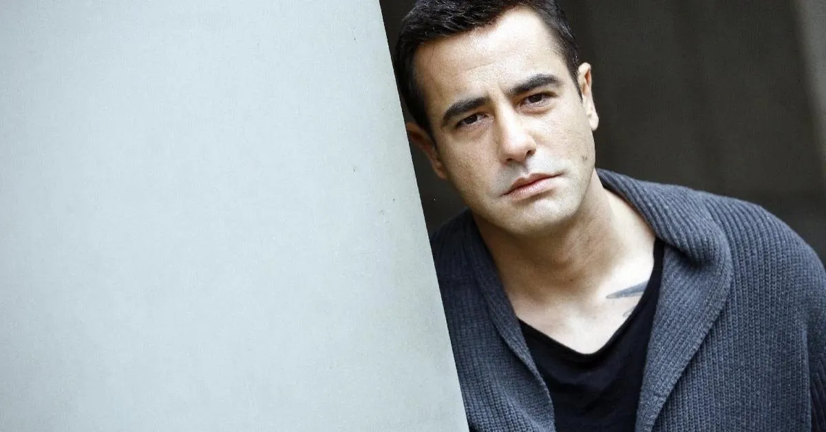 tayanc ayaydin kimdir tayanc ayaydin kac yasinda hangi film ve dizilerde oynadi medya haberleri