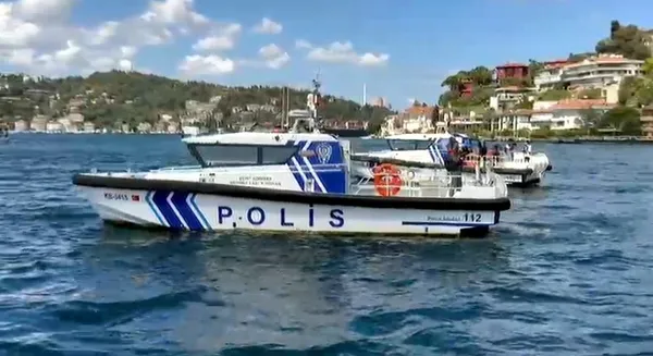 istanbul-bogazinda-kaybolan-rus-yuzucu-icin-arama-calismalari-3uncu-gununde-yogunlastirildi-dalgiclar-bogazda-1756211957352.jpg