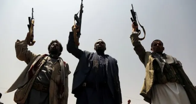 Yemen’deki Husiler: İsrail’e giden gemilerin geçişini engelleyeceğiz Yemen’deki Husiler: İsrail’e giden gemilerin geçişini engelleyeceğiz