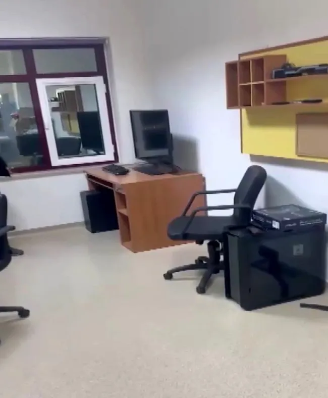 son-dakika-akdeniz-universitesi-hastanesinde-gizli-kamera-skandali-butun-hastalari-kaydetmis-1760078835768.jpg