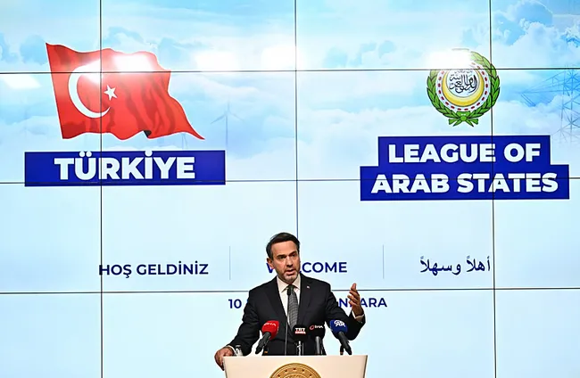 bakan-bayraktar-arap-birligi-devletleriyle-madenlerde-onemli-is-birligi-alanimiz-var-1725968257003.jpg