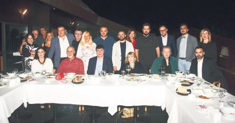 Yemekte Atasoy’dan ikinci Hollywood filmi müjdesi