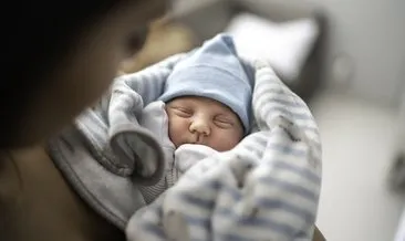1 Aylık Bebek Gelişimi - Persentil Tablosuna Göre Yenidoğan Kız ve Erkek 1 Aylık Bebek Kilosu ve Boyu Nasıl Olur, Kaç cm, Kaç kilo olmalı?