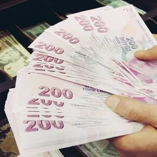 Aylık 700 TL YÖK başarı bursu nasıl alınır? Şartları ve başvurusu...