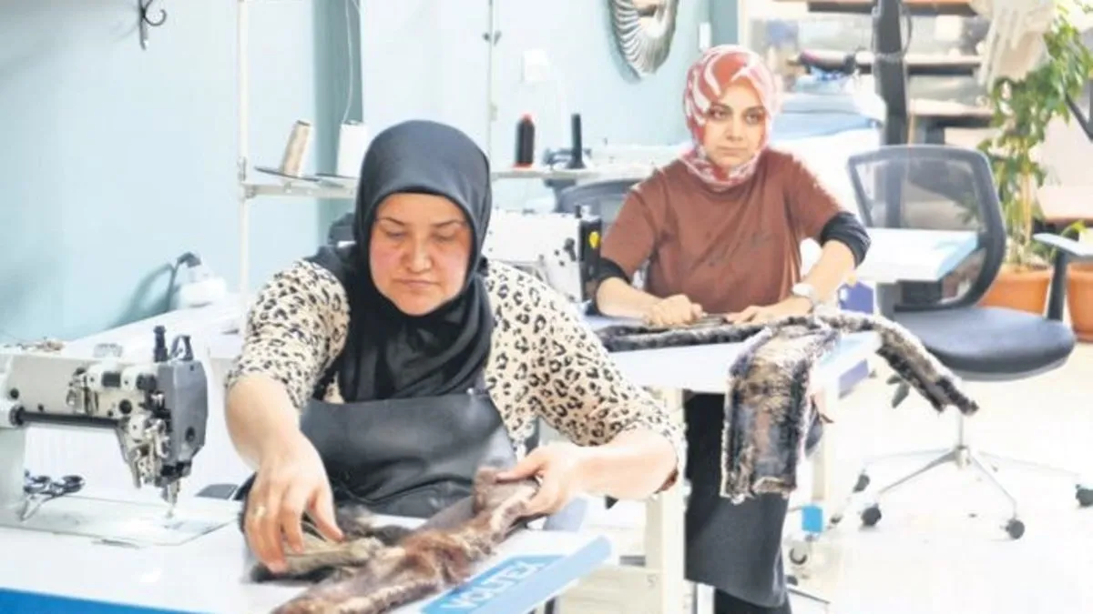 Tarihi dizilerin kostümü bu atölyeden çıkıyor