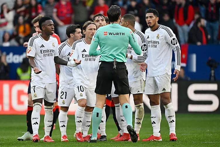 Son dakika haberi: Bomba iddiayı duyurdular: Real Madrid ligden mi çekiliyor? Osasuna maçı sonrası büyük tepki...