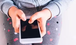 SON DAKİKA | META’dan istismar skandalı! ABD'de büyük tepki: Çocuklarla cinsel içerikli sohbet eden yapay zeka botu geliştirdi