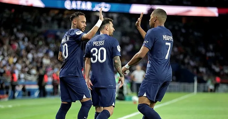 Ligue 1’de lider PSG, Nantes’ı 4 golle geçti