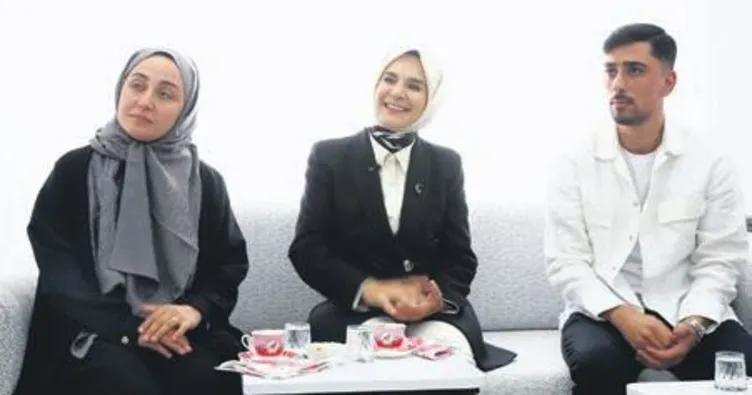 Göktaş yeni evli çiftin misafiri oldu