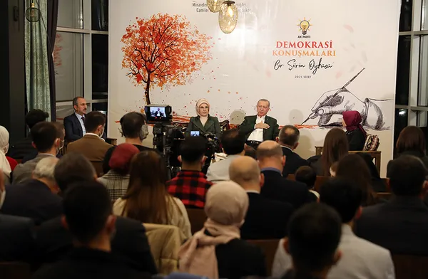 son-dakika-baskan-erdogandan-siirtte-onemli-mesajlar-yeni-programimizla-refahi-yayginlastiracagiz-1638729115992.jpg
