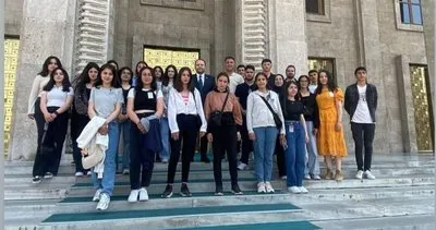 Milletvekili Koç, öğrencilere Ankara’yı gezdirdi #ankara