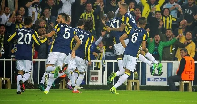 Yazarlar Fenerbahçe-Manchester United maçını yorumladı