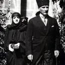 Meclise gelen ilk kadın oldu