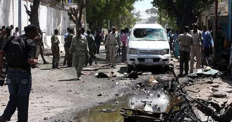 Somali’de bomba yüklü araçla askeri üsse saldırı: 7 ölü!