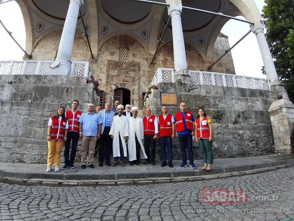 Türk Kızılayı Kosova'da ihtiyaç sahiplerine kurban eti dağıttı
