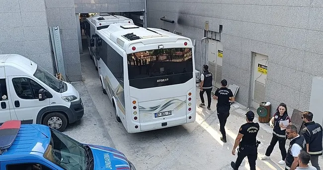 Baklava kutusunda rüşvet itırafı: Tutuklandı