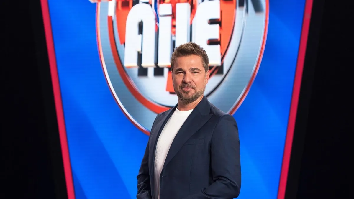 Engin Altan Düzyatan’ın sunumuyla ‘Milyoner Aile’ çok yakında atv’de Engin Altan Düzyatan’ın sunumuyla ‘Milyoner Aile’ çok yakında atv’de