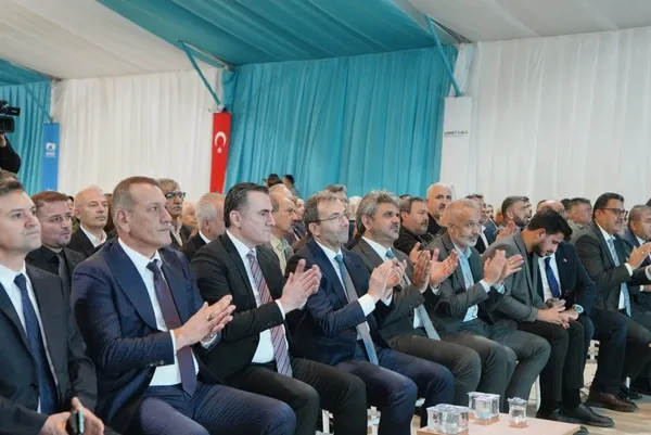 pendikte-memleket-ruzgari-esiyor-35-sehrin-kulturu-hemsehrilerle-bulusacak-1791038017515.jpg