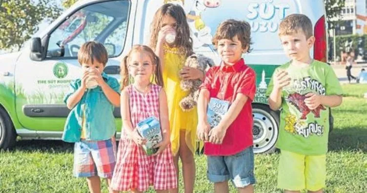 İzmir’de 154 bin 500 çocuğa süt dağıtılıyor
