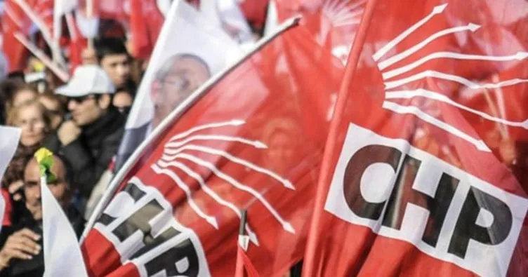 CHP Kuşadası ilçe yönetimi görevden alındı
