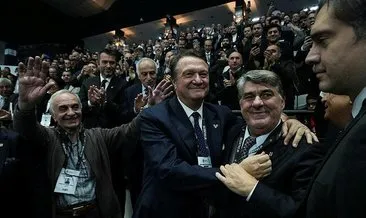 Beşiktaş’ta başkan adayları Serdal Adalı ve Hasan Arat kucaklaştı
