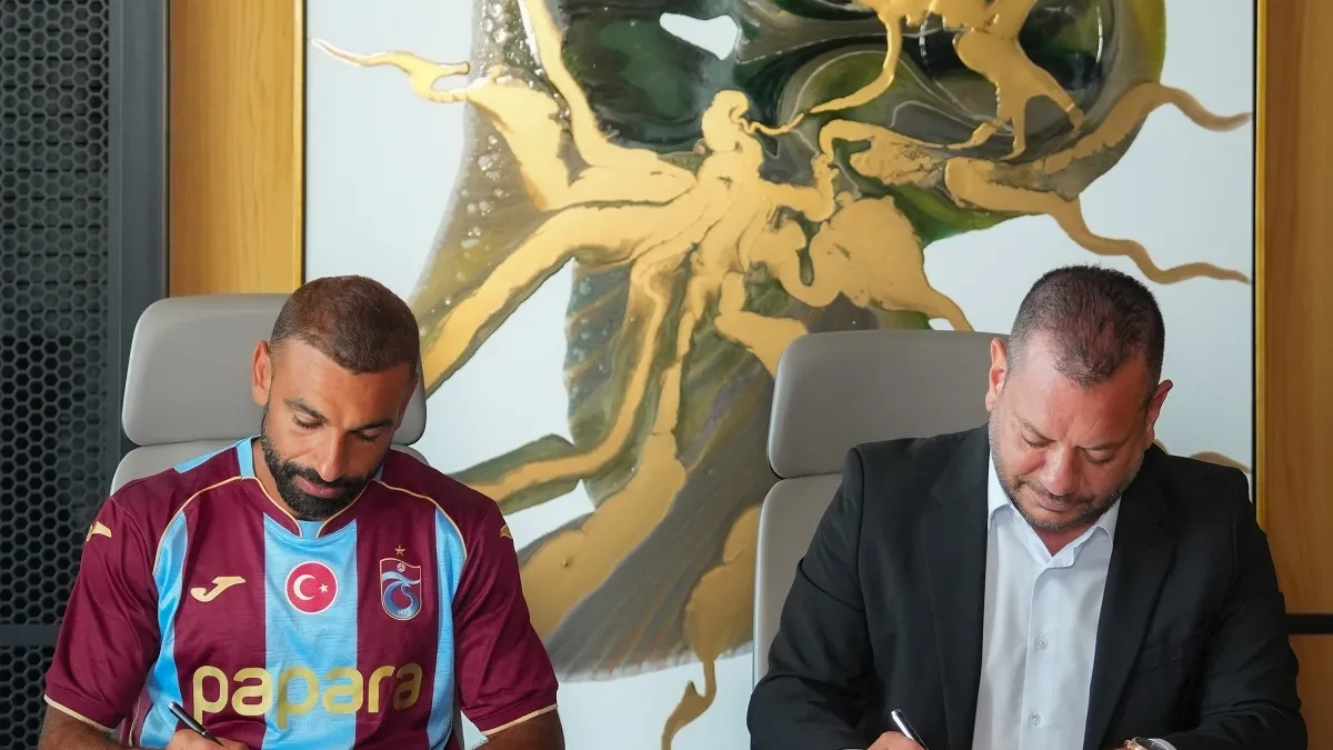 SON DAKİKA | Muhammed Salah resmen Trabzonspor’da Anlaşmanın detayları KAP’a bildirildi… SON DAKİKA | Muhammed Salah resmen Trabzonspor’da Anlaşmanın detayları KAP’a bildirildi…