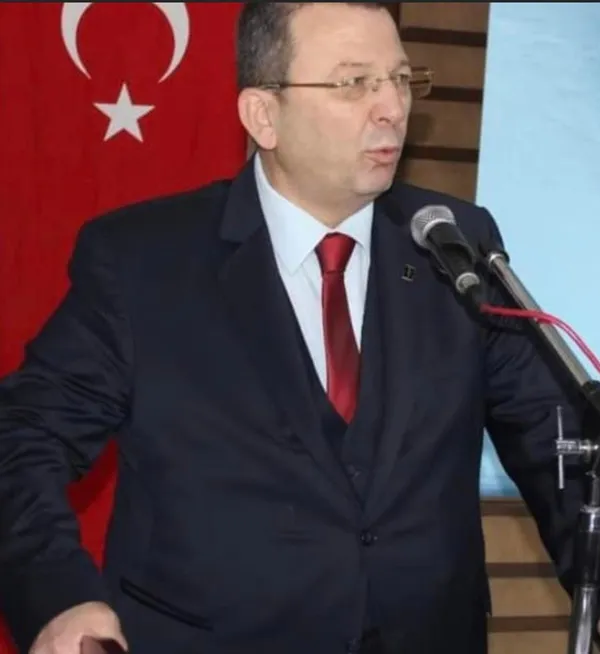 hdp-ile-birlikte-yesil-sol-parti-de-kapatilsin-1681138808205.jpeg