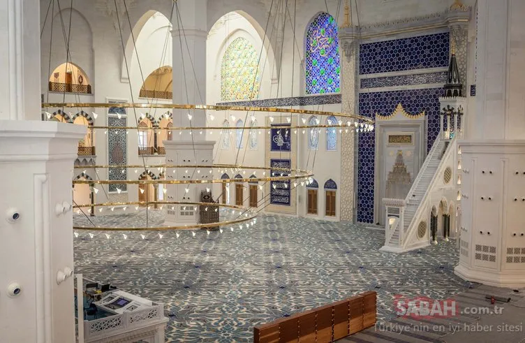 Çamlıca Camii bir Türkiye mozaiği