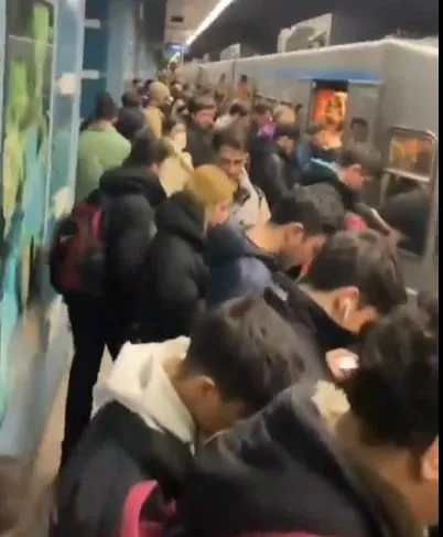 İstanbul’da ulaşım çilesi! Yenikapı-Kirazlı Metro Hattı’nda arıza yaşandı: Vatandaş yolda kaldı!