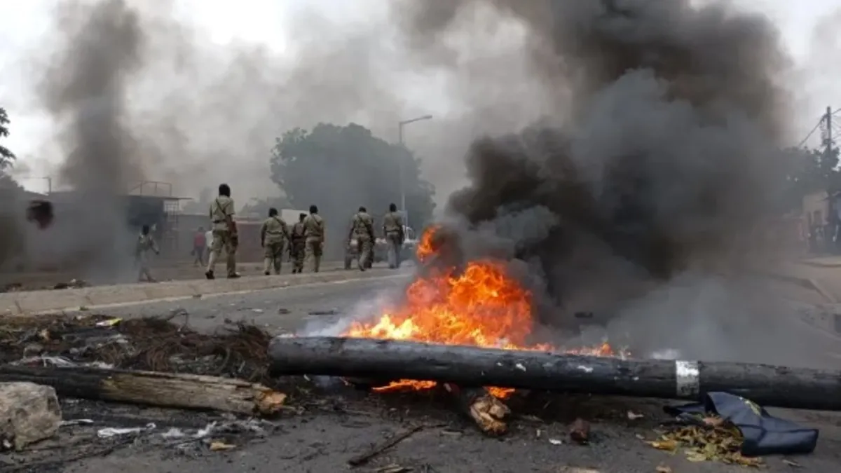 Mozambik’te seçim sonucu kargaşa getirdi: Çatışmalarda 21 kişi öldü Mozambik’te seçim sonucu kargaşa getirdi: Çatışmalarda 21 kişi öldü
