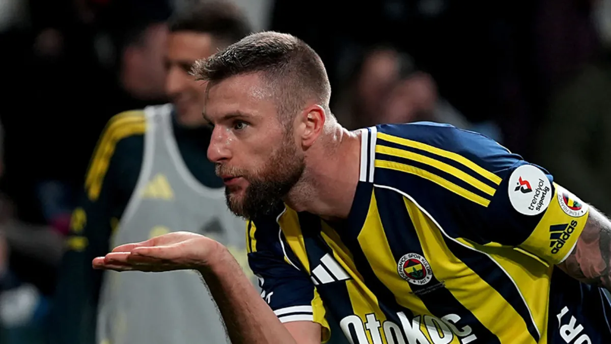 Fenerbahçe'de Milan Skriniar endişesi! Fenerbahçe'de Milan Skriniar endişesi!