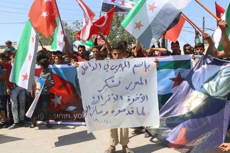 Suriye'de Türkiye'ye teşekkür yürüyüşü