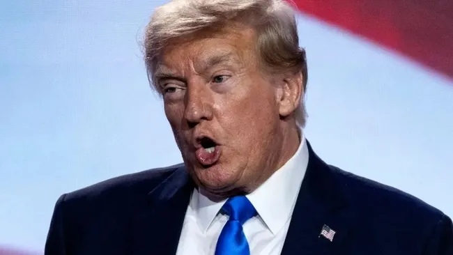 trumpi-kuplere-bindirecek-iran-gelismesi-gozler-haftaya-cevrildi-1772124606206.jpeg Trump’ı küplere bindirecek İran gelişmesi: Gözler haftaya çevrildi!