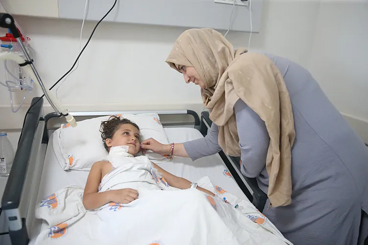 Mersin’de korkutan olay: Şah damarına 2 cm kalmıştı!