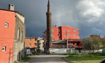 Kars Kaleiçi’nde asırlık minare! Büyük Abdiağa Camii zamana direniyor #kars