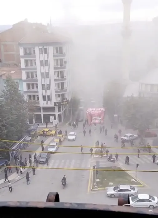 Çorum’daki doğalgaz patlamasından yeni görüntü: Büyük bir panikle koştular!