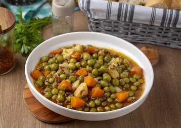 Kıymalı bezelye yemeği! Lezzetini arşa çıkaran püf noktasıyla...