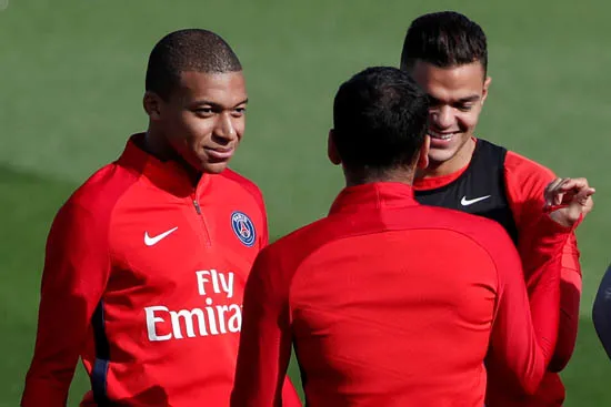 Aziz Yıldırım'dan Aykut Kocaman'a dev hediye!